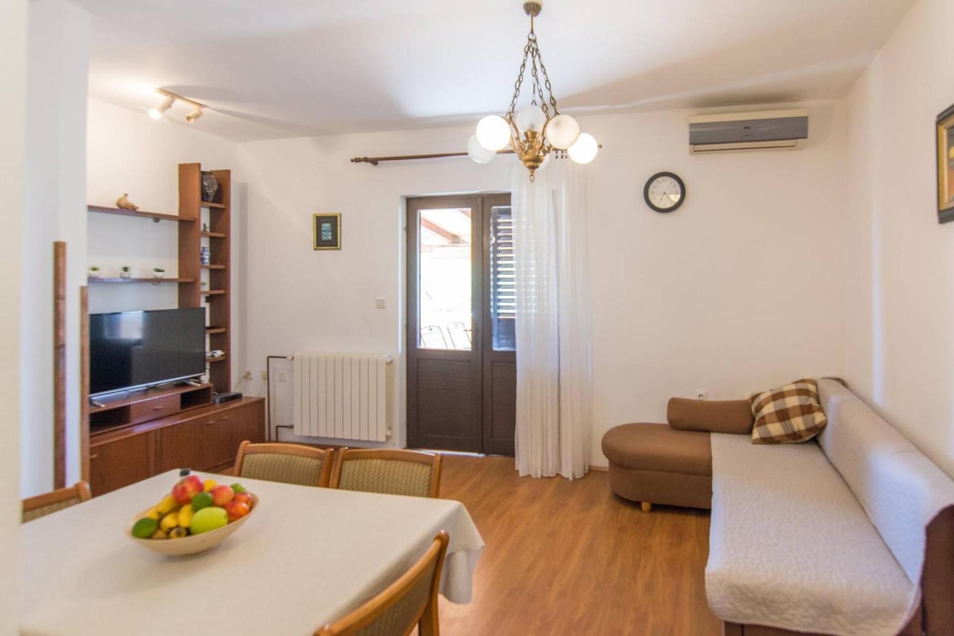 Apartments Kreso Biograd Na Moru Ngoại thất bức ảnh